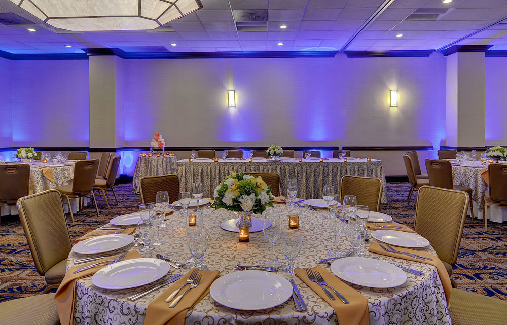Holiday Inn National Airport/Crystal City By Ihg Arlington Bagian luar foto