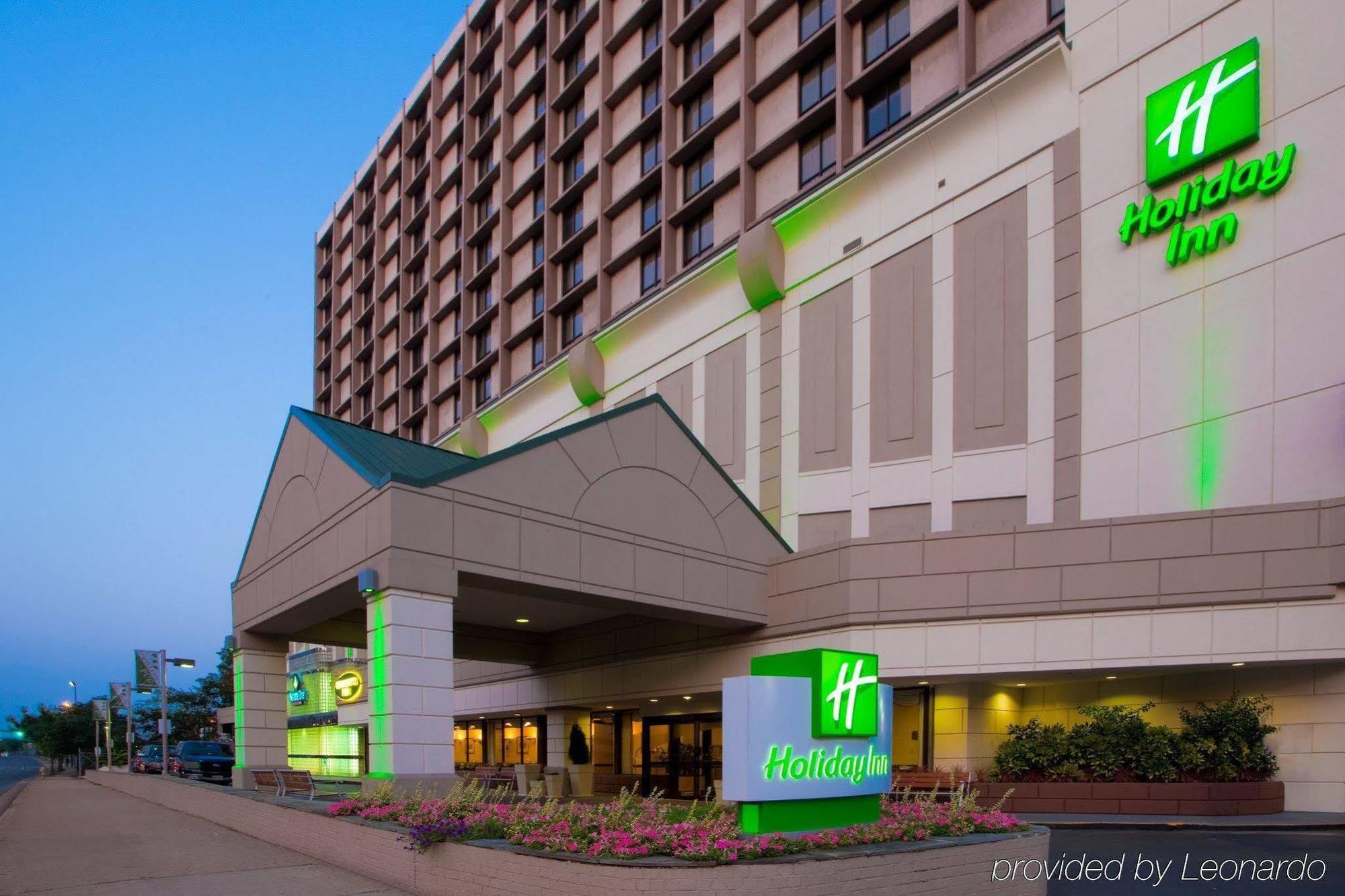 Holiday Inn National Airport/Crystal City By Ihg Arlington Bagian luar foto