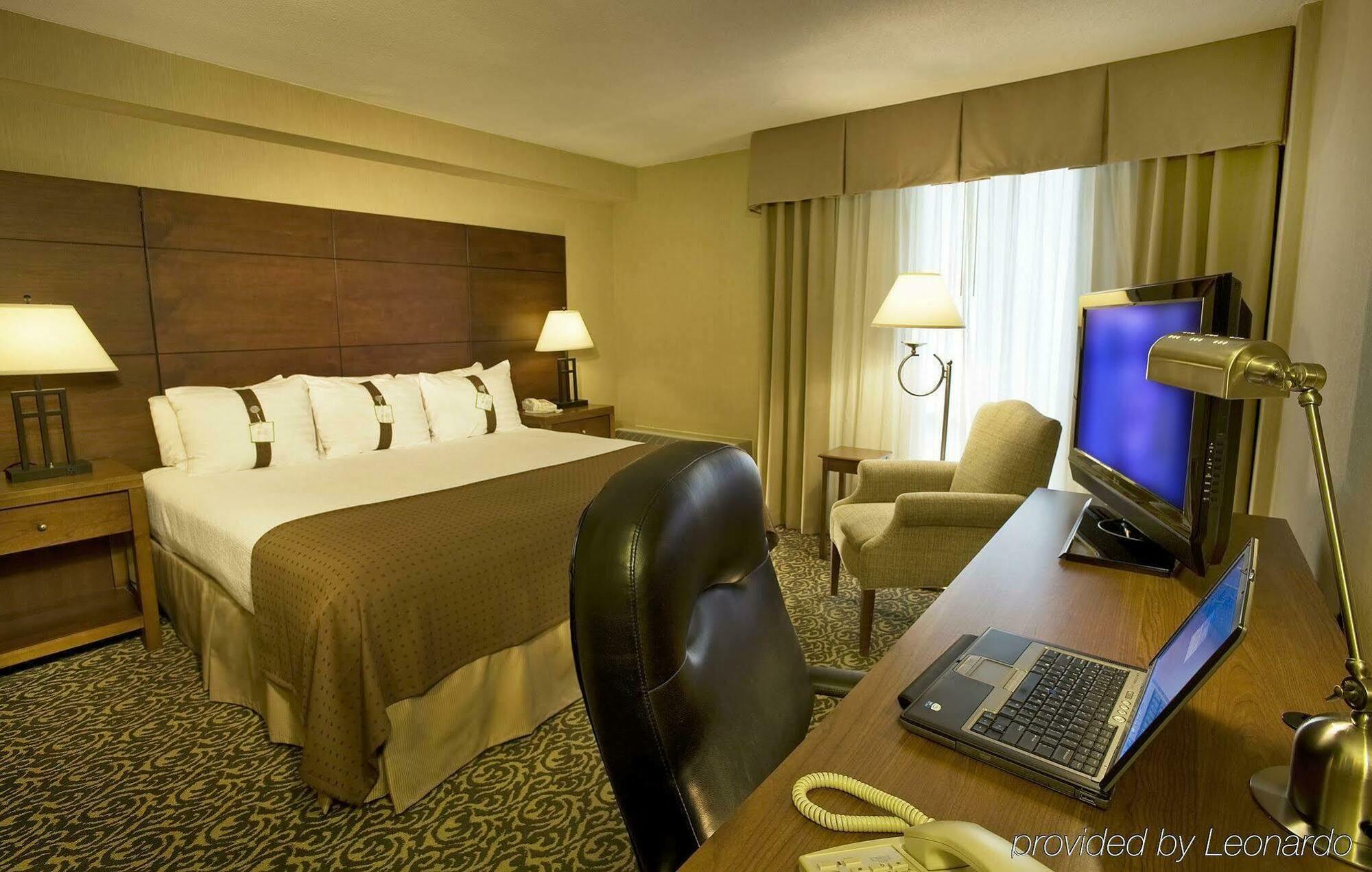 Holiday Inn National Airport/Crystal City By Ihg Arlington Bagian luar foto